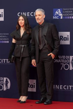 Roma, İtalya - 7 Mayıs 2025: Giuseppe Fiorello ve Anita Fiorello, Cinecitta Stüdyoları 'ndaki 70..