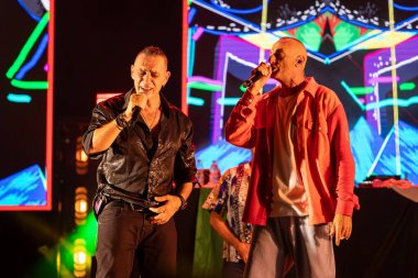 Roma, İtalya - 31 Mayıs 2025: Sud Sound System grubu Parco degli Acquedotti 'de düzenlenen ücretsiz müzik etkinliği sırasında sahne aldı.