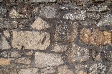 Arka plan ya da doku olarak doğal taş duvar. Yüksek kalite fotoğraf
