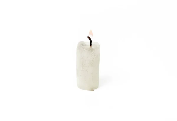 Kerze Isoliert Weißen Hintergrund Brennende Kerze Nahaufnahme — Stockfoto