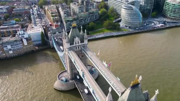 Ikoniska Tower Bridge Flygdrönare Utsikt Över Tower Bridge Skyline Förenade — Stockvideo