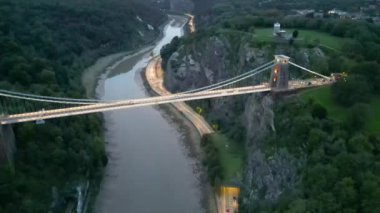 Birleşik Krallık, Bristol 'un Havadan Görüntü Çekimi, büyülü ışık, Clifton Askı Köprüsü, River Avon. Avon Vadisi ve Clifton Askı Köprüsü üzerindeki hava görüntüsü
