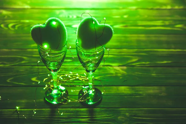마음을 로맨틱 사랑의 컨셉이지 스러운 발렌틴 엽서야 전등과 — 스톡 사진