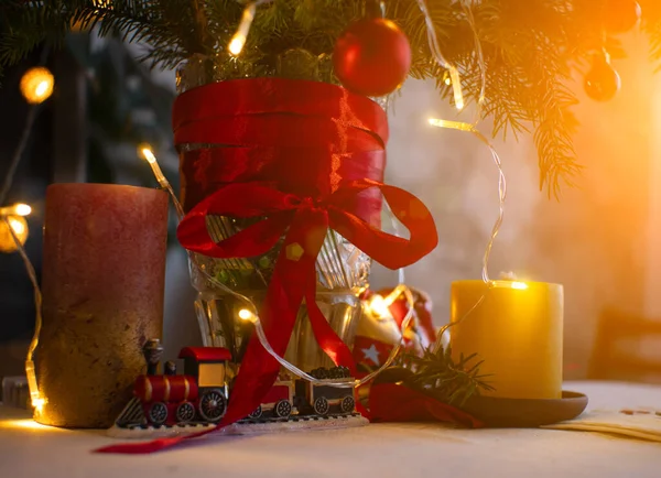 Luces Navidad Decoraciones Guirnaldas Año Nuevo Fondo Festivo —  Fotos de Stock