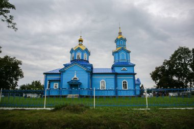 Ortodoks eski kilise. Güzel ahşap mimari. Dini yapı.