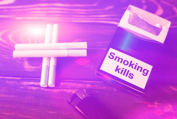 Kouření Zabíjí Znamení Krabičce Cigaret Nebezpečný Zvyk Škodlivý Pro Zdraví — Stock fotografie