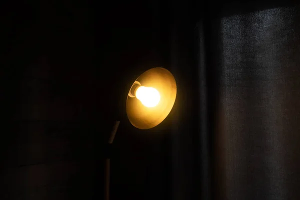 Zwarte Minimalistische Lamp Modern Loft Stijl Cafe Thuis Cool Interieur — Stockfoto