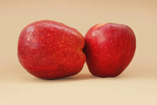 Fruta Fresca Deliciosa Duas Maçãs — Fotografia de Stock