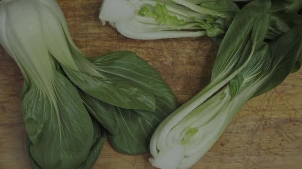 Endives Wooden Cutting Board Cichorium Intybus Fresh Chicories — Stock video