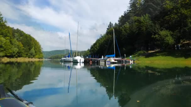 Urlaub Polen Segelboot Auf Dem Solina See — Stockvideo