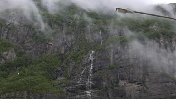 Berglandschap Fjord Noorwegen — Stockvideo