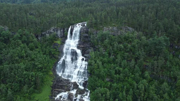 Wasserfall Den Bergen Natur Freien Norwegen — Stockfoto