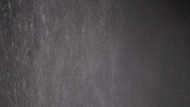 Падающие Смешанные Частицы Снегопад Пыль Дебрис Пудер Черном Фоне Водоворот — стоковое видео