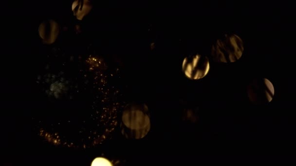 Flickering Christmas Light Bulbs Toys Blurred Christmas Tree Background Unfocused — Stock Video