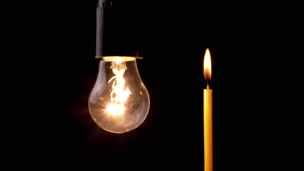 Close Flickering Lamp Quarto Escuro Fundo Preto Uma Vela Chamas — Vídeo de Stock