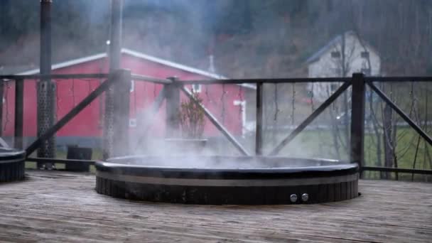Empty Boiling Vat Com Água Quente Fontes Térmicas Livre Evaporação — Vídeo de Stock