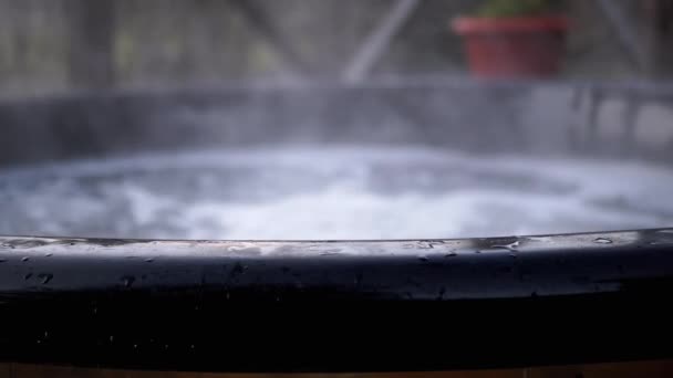 Empty Boiling Vat Com Água Quente Fontes Térmicas Livre Abstrato — Vídeo de Stock