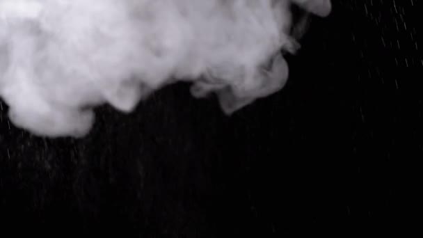 Explosion Von Wassertropfen Der Bewegung Dichter Eisiger Dampfwolken Leeren Raum — Stockvideo