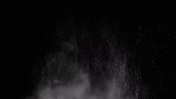 Explosión Gotas Agua Helada Polvo Espacio Vacío Sobre Fondo Negro — Vídeos de Stock