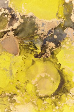 Lüks akışkan sanat eserleri arka plan boyası alkol mürekkebi ve altın tekniği Bu büyüleyici soyut parça alkol mürekkebi ve pırıl pırıl altın karışımını içerir. Renklerin ve dokuların dinamik etkileşimi göz kamaştırıcı bir manzara yaratır.