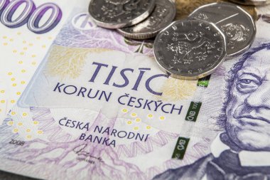 Çek Ulusal Bankası 'nın banknotlarına yakın çekim. Çek Cumhuriyeti 'nde para birimi.