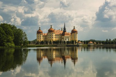 Almanya, Saksonya 'daki Moritzburg Sarayı