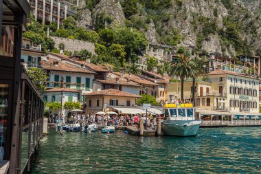 LIMON SUL GARDA (İtalyanca: 