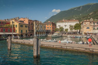 Malcesine, İtalya 'nın Veneto bölgesinin Verona ili' nde Garda Gölü 'nün doğu kıyısında yer alan bir komündür..