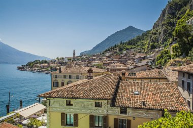 Limone sul Garda, İtalya 'nın Lombardiya eyaletinin Brescia ili' nde yer alan bir kasabadır. İtalya