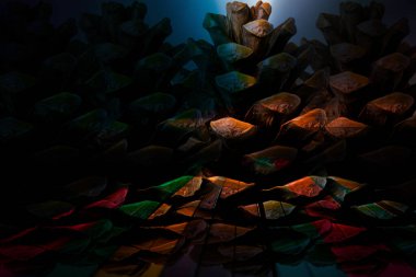 Renkli karelerle soyut arkaplan