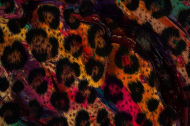 Tekstil kumaş deseni, Yastık Tasarımı, Elbise Deseni, Leopar, Kamuflaj, Zebra, Barok ve Kombinasyon desenleri.