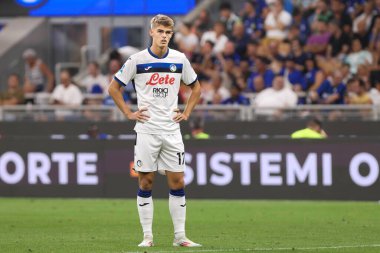 İtalya, Milan, 30 Ağustos 2024: Charles De Ketelaere (Atalanta) futbol maçının ikinci yarısında Atalanta BC 'ye karşı FC Inter, Serie A Tim 2024-2025, San Siro Stadyumu 3.
