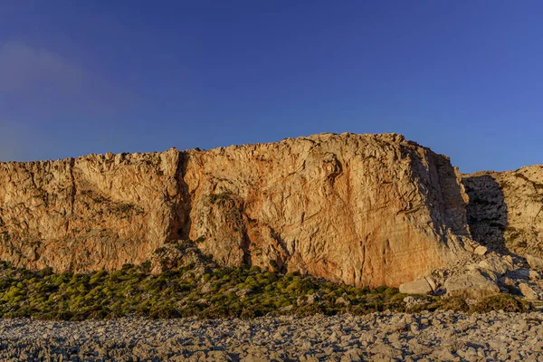 Ένας Τεράστιος Τοίχος Αναρρίχησης Μια Από Τις Σικελικές Χερσονήσους Ηλιοβασίλεμα — Φωτογραφία Αρχείου