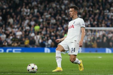 Tottenham Hotspur 'dan İvan Perii UEFA Şampiyonlar Ligi maçı sırasında Tottenham Hotspur' a karşı Lizbon Tottenham Hotspur Stadyumu, Londra, 26 Ekim 2022