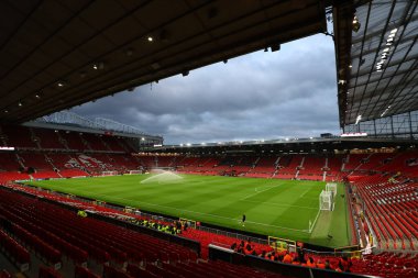 UEFA Avrupa Ligi maçından önce Old Traford Stadyumu 'nun genel görünümü Manchester United' a karşı Şerif Tiraspol 27 Ekim 202 Old Trafford, Manchester, İngiltere 'de