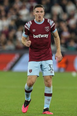 UEFA Avrupa Konferansı Ligi karşılaşmasında West Ham United ile Londra Stadyumu 'nda oynanan karşılaşmada West Ham United # 32 numaralı Conor Coventry # 32, İngiltere 27 Ekim 202