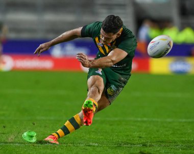 Avustralyalı Nathan Cleary, 29 Ekim 202 'de oynanan Rugby Lig Dünya Kupası 2021 karşılaşmasında İtalya' nın Wicked Stadyumu, St Helens, Birleşik Krallık 'ta karşı karşıya geldi.