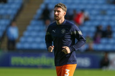 Blackpool 'dan James Husband # 3, Coventry City - Blackpool maçında ısınıyor. Coventry Building Society Arena, Coventry, Birleşik Krallık, 29 Ekim 202