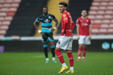Josh Martin # 14 Barnsley Sky Bet Ligi 1 maçı sırasında Oakwell, Barnsley Green Rovers 'a karşı 29 Ekim 202