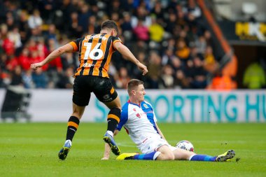 Blackburn Rovers 'dan Scott Wharton # 16 ve Hull City' den Ryan Longman # 16 Sky Bet Şampiyonası maçında Hull City - Blackburn Rovers MKM Stadyumu, Hull, Birleşik Krallık, 29 Ekim 202