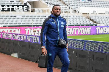 Newcastle 'dan Allan Saint-Maximin # 10 Premier League maçı sırasında Newcastle United, Aston Villa' ya karşı St. James 's Park, Newcastle, 29 Ekim 202