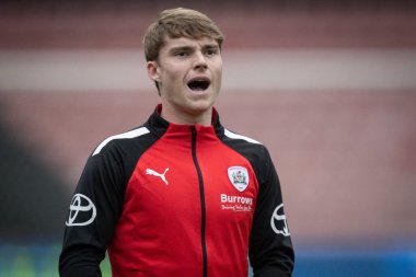 Barnsley 'den Luca Connell # 48. Maç öncesi ısınma maçında Sky Bet 1. Maçı öncesi Oakwell, Barnsley, Barnsley, İngiltere' de Barnsley vs Green Rovers maçı, 29 Ekim 202