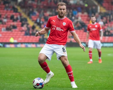 Herbie Kane # 8 of Barnsley Sky Bet Ligi 1 maçında Oakwell, Barnsley, Barnsley Green Rovers 'a karşı 29 Ekim 202
