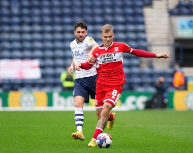 Middlesborough 'dan Riley McGree # 8 Sky Bet Şampiyonası maçında Preston North End ile Deepdale, Preston, Birleşik Krallık' ta karşı karşıya, 29 Ekim 202