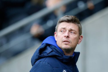 Jon Dahl Tomasson, Blackburn Rovers 'ın menajeri Hull City, Blackburn Rovers' a karşı 29 Ekim 202 'de MKM Stadyumu' nda oynanan Gökyüzü İddia Şampiyonası maçında