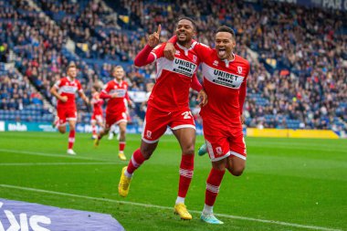 Middlesborough 'dan Chuba Akpom # 29, 29 Ekim 202' de Deepdale, Preston, Birleşik Krallık 'ta oynanan Sky Bet Şampiyonası maçında 0-1 kazanma hedefini kutluyor.