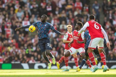 Cheikhou Kouyat # 21 Nottingham Ormanı Premier Lig karşılaşmasında Arsenal Nottingham Ormanı 'na karşı Emirates Stadyumu, Londra, İngiltere 30 Ekim 2022