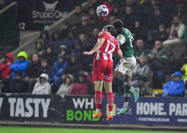 Plymouth Argyle (17), Exeter City orta saha oyuncusu Josh Key (12) Plymouth Argyle (11) ile havada Exeter City orta saha oyuncusu Josh Key (12) ile 12 maç yaptı.