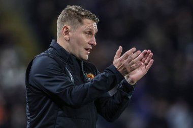 Andy Dawson Hull City 'nin geçici teknik direktörü Hull City' nin Hull City 'ye karşı Middlesbrough maçında 1 Kasım 202' de MKM Stadyumu 'nda.