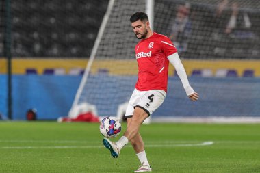 Middlesbrough 'dan Alex Mowatt # 4 maç öncesi ısınma maçı öncesinde Hull City - Middlesbrough MKM Stadyumu, Hull, Birleşik Krallık, 1 Kasım 202